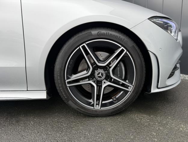 MERCEDES-BENZ CLA Shooting Brake CLA 220 d Shooting Brake AMG Line  CLA 220 d Shooting Brake AMG Line