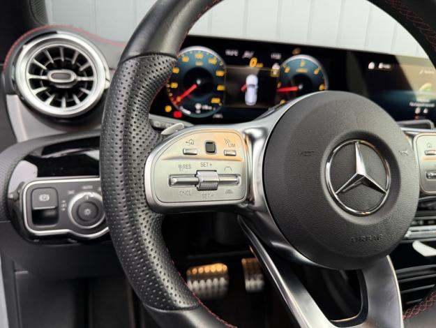 MERCEDES-BENZ CLA Shooting Brake CLA 220 d Shooting Brake AMG Line  CLA 220 d Shooting Brake AMG Line