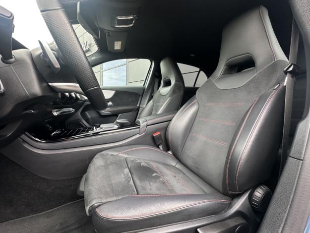 MERCEDES-BENZ Classe A 180 d AMG Line  
