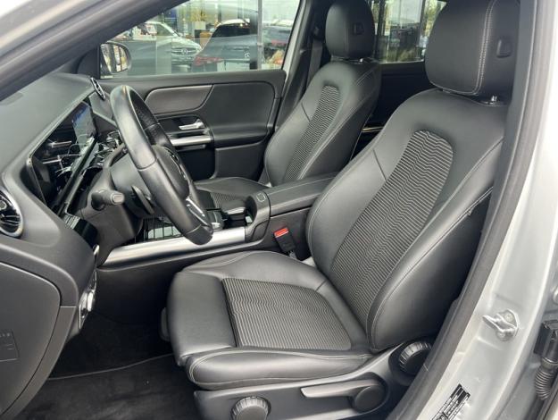 MERCEDES-BENZ GLA 200 Progressive Line  GLA 200 Progressive Line