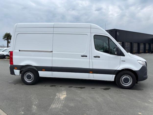 MERCEDES-BENZ eSprinter 312 FG 39 3,5t  