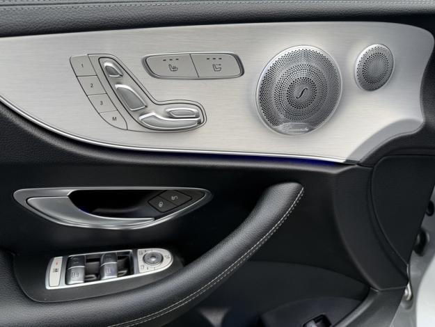 MERCEDES-BENZ Classe E Cabriolet E 220 d Cabriolet Executive AMG Line 