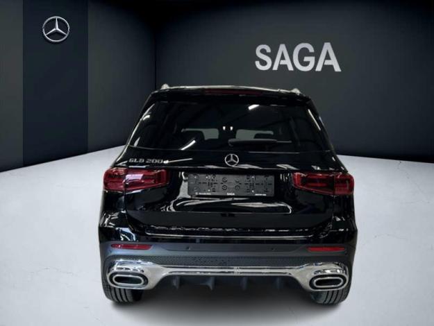 MERCEDES-BENZ GLB 200 d AMG Line Facelift  