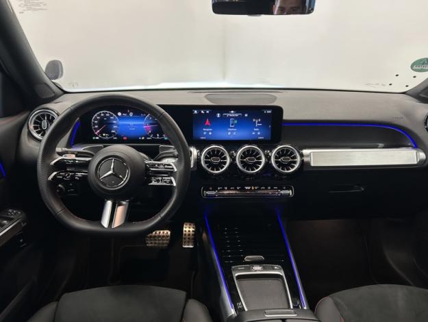 MERCEDES-BENZ GLB 200 d AMG Line Facelift  