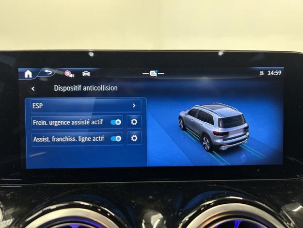 MERCEDES-BENZ GLB 200 d AMG Line Facelift  