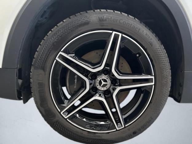 MERCEDES-BENZ GLB 200 d AMG Line Attelage Facelift  