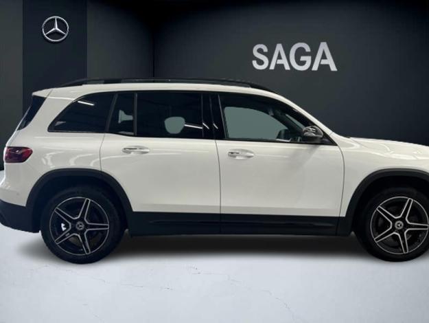 MERCEDES-BENZ GLB 200 d AMG Line Attelage Facelift  