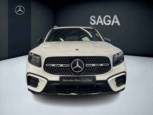 MERCEDES-BENZ GLB 200 d AMG Line Attelage Facelift  