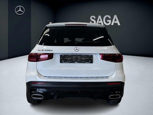 MERCEDES-BENZ GLB 200 d AMG Line Attelage Facelift  
