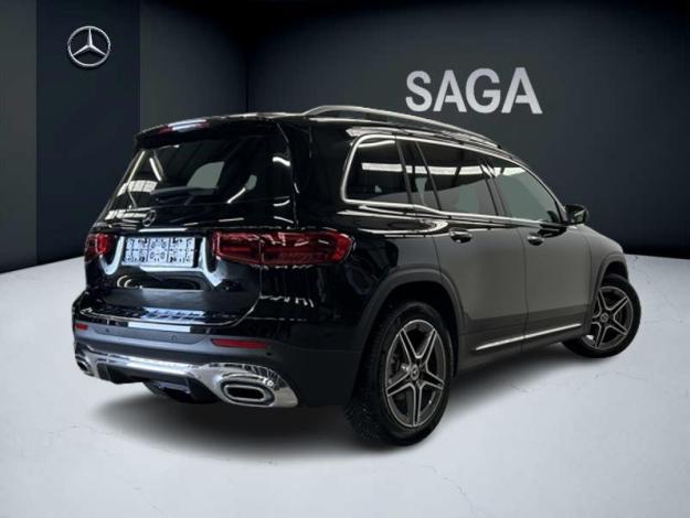 MERCEDES-BENZ GLB 200 d AMG Line Attelage Facelift  