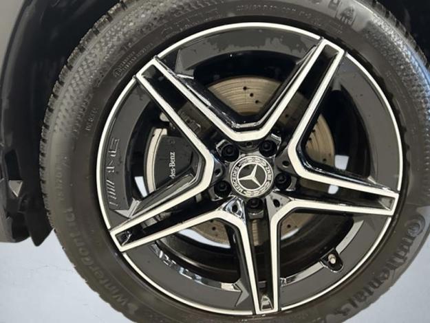 MERCEDES-BENZ GLB 200 d AMG Line Attelage Facelift  