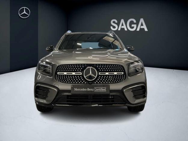 MERCEDES-BENZ GLB 200 d AMG Line Attelage Facelift  