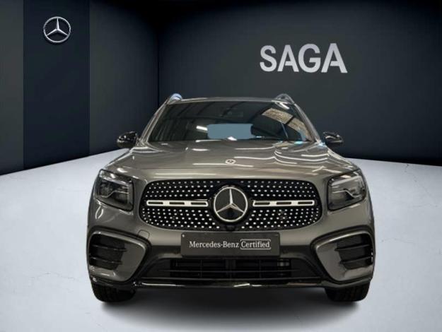 MERCEDES-BENZ GLB 200 d AMG Line Attelage Facelift  