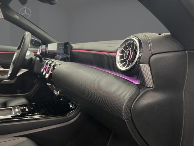 MERCEDES-BENZ CLA 180 Shooting Break Facelift Luxury Line  