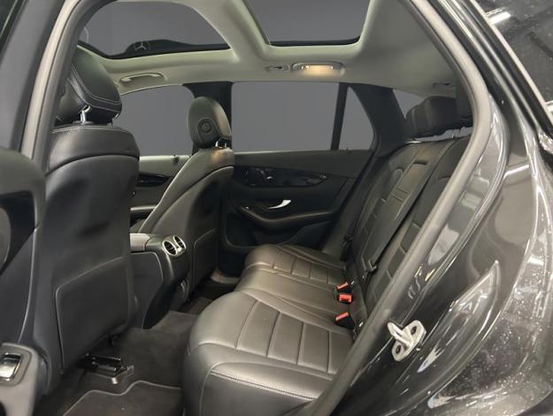 MERCEDES-BENZ GLC 300 de 4M Attelage Toit Pano  