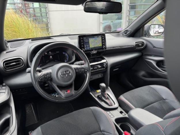 TOYOTA Yaris Cross 1.5 Hybrid 116H GR Sport  