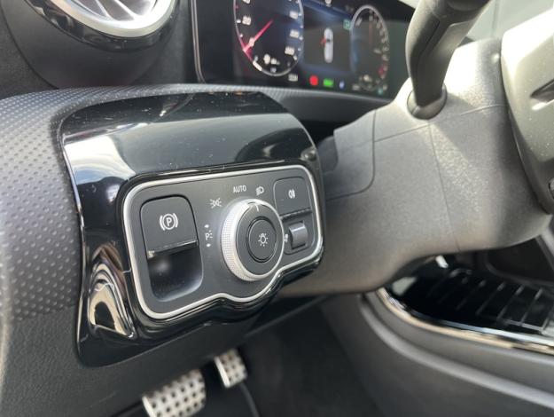 MERCEDES-BENZ Classe A 250 e AMG Line  