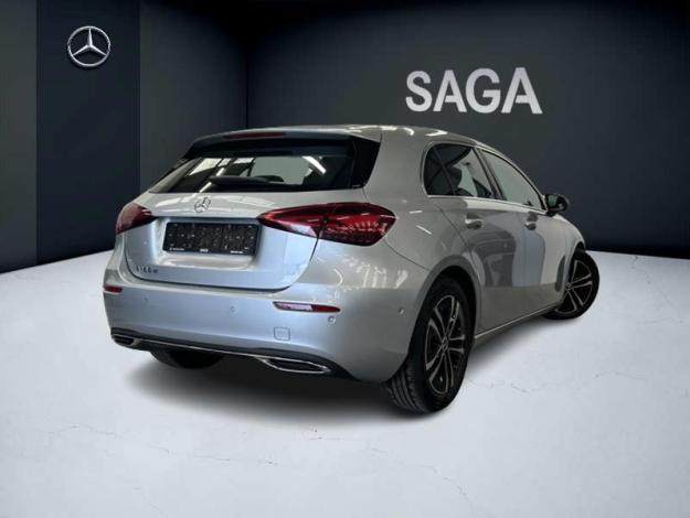 MERCEDES-BENZ A 180 d Luxury Line Facelift  