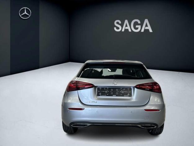 MERCEDES-BENZ A 180 d Luxury Line Facelift  