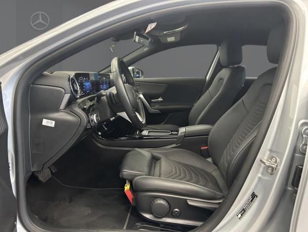 MERCEDES-BENZ A 180 d Luxury Line Facelift  