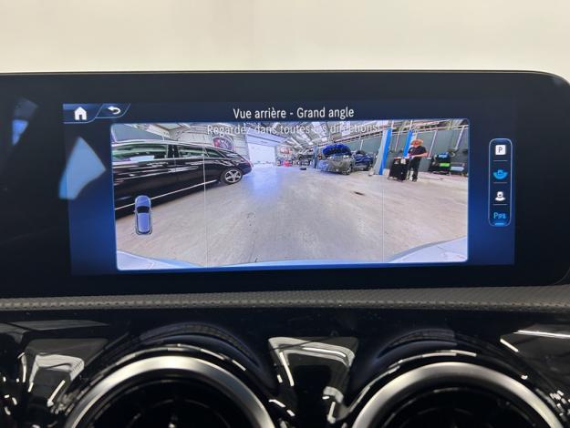 MERCEDES-BENZ A 180 d Luxury Line Facelift  