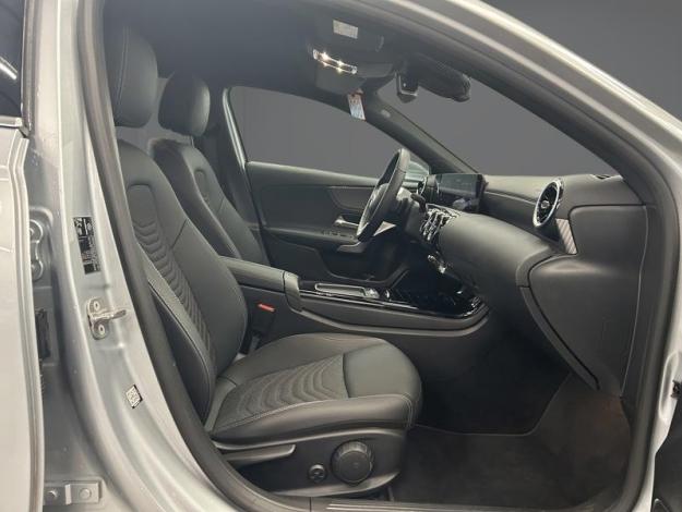 MERCEDES-BENZ A-Klasse A 180 d