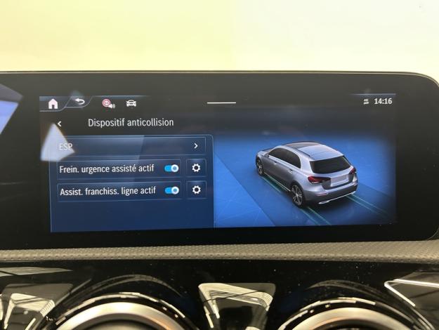 MERCEDES-BENZ A 180 d Luxury Line Facelift  