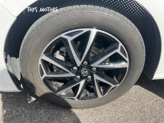 TOYOTA Yaris 116h Design  