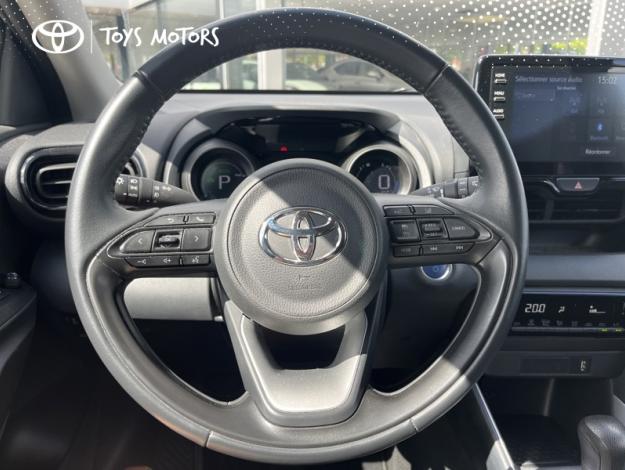 TOYOTA Yaris 116h Design  