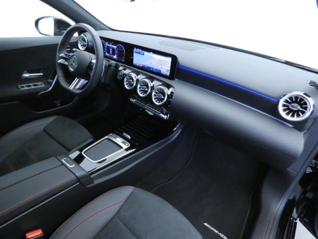MERCEDES-BENZ Classe A 200 d AMG Line  