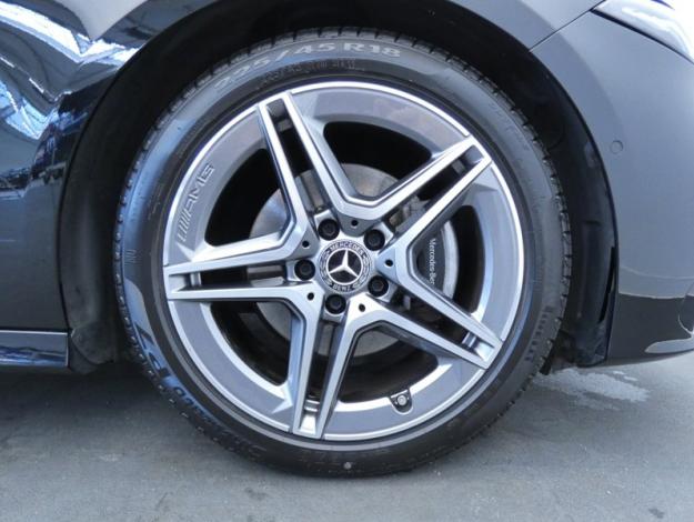MERCEDES-BENZ Classe A 200 d AMG Line  
