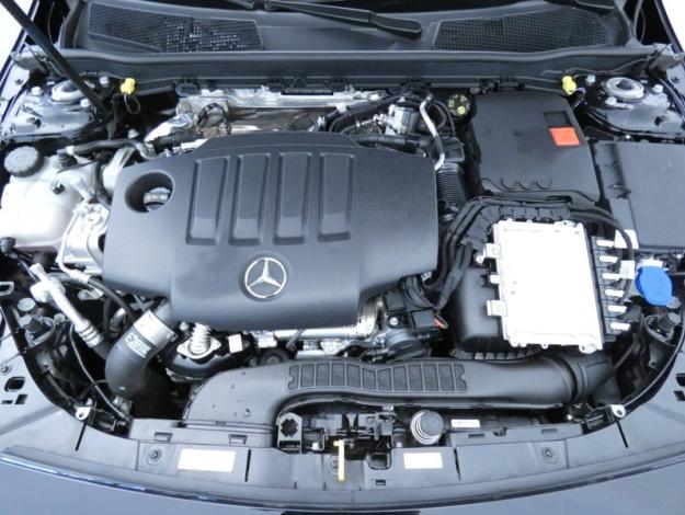 MERCEDES-BENZ Classe A 200 d AMG Line  