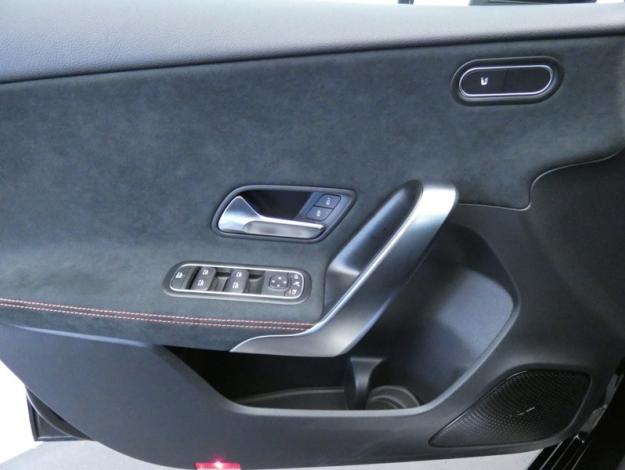 MERCEDES-BENZ Classe A 200 d AMG Line  