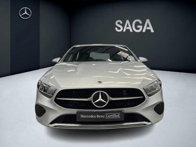MERCEDES-BENZ A 180 d Luxury Line Facelift  