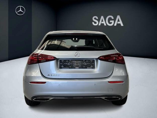 MERCEDES-BENZ A 180 d Luxury Line Facelift  