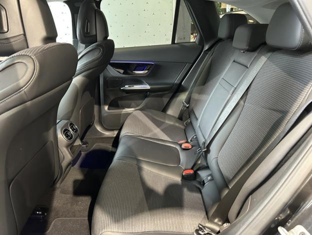 MERCEDES-BENZ GLC 200   4MATIC Business Line