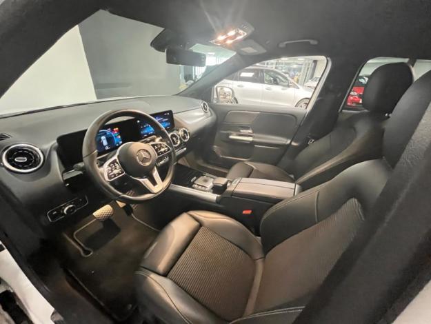 MERCEDES-BENZ GLA 200 d Progressive Line  GLA 200 d Progressive Line
