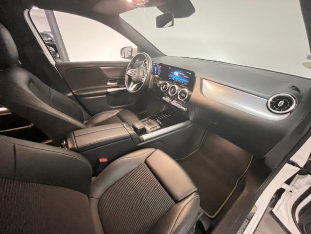 MERCEDES-BENZ GLA 200 d Progressive Line  GLA 200 d Progressive Line