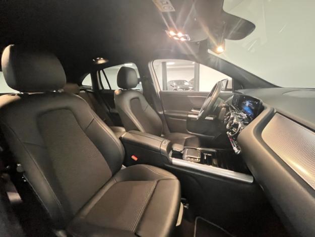 MERCEDES-BENZ GLA 200 d Progressive Line  GLA 200 d Progressive Line