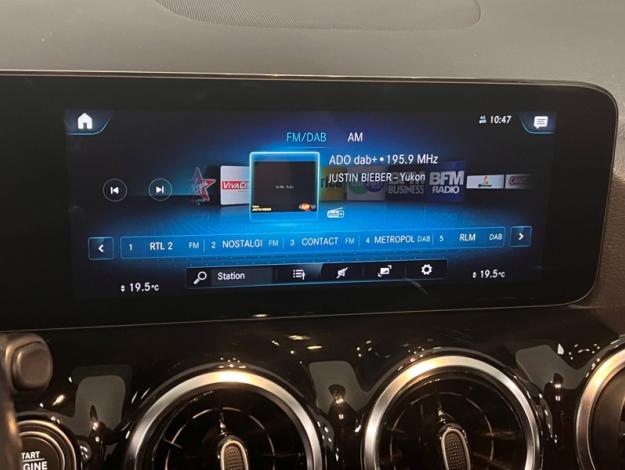 MERCEDES-BENZ GLA 200 d Progressive Line  GLA 200 d Progressive Line