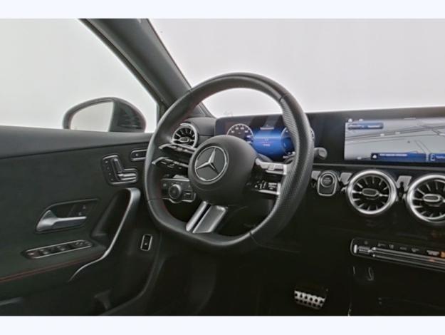 MERCEDES-BENZ Classe A 250 e Pack AMG Toit Pano Premium PLUS  