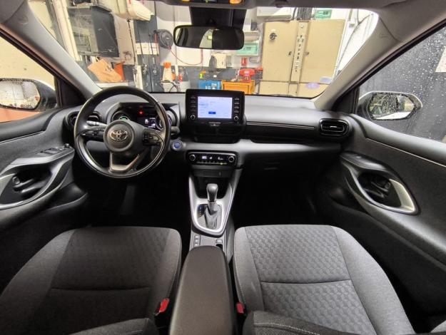 TOYOTA Yaris Hybride 116h Design  