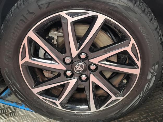 TOYOTA Yaris Hybride 116h Design  