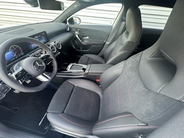 MERCEDES-BENZ Classe A 200 d AMG Line  Classe A 200 d AMG Line