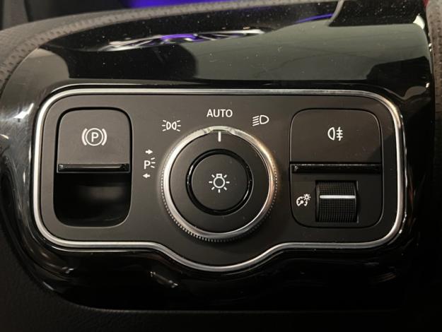 MERCEDES-BENZ Classe A 200 d AMG Line  Classe A 200 d AMG Line