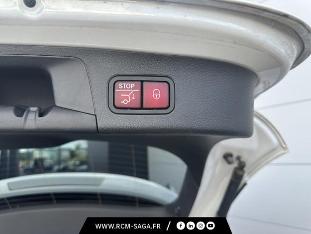 MERCEDES-BENZ GLA 200 d AMG Line  GLA 200 d AMG Line