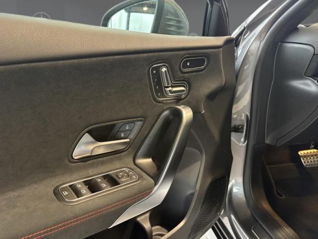 MERCEDES-BENZ Classe A 200 d AMG Line 8G-DCT  