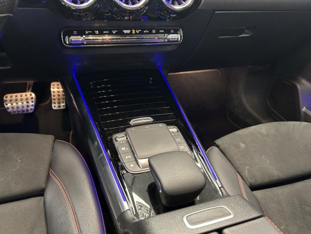 MERCEDES-BENZ GLA 200 Diesel AMG LIne  