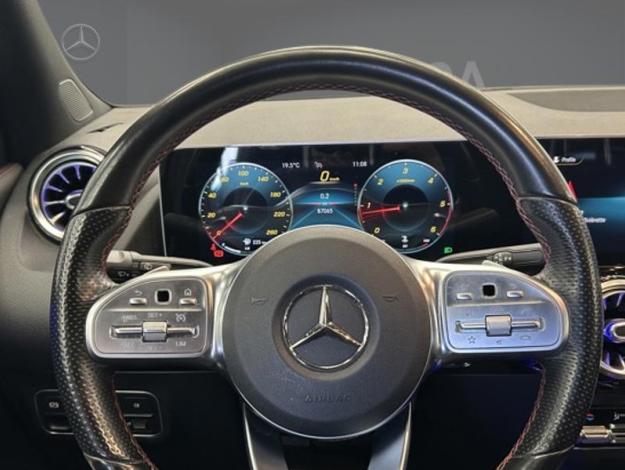 MERCEDES-BENZ GLA 200 Diesel AMG LIne  