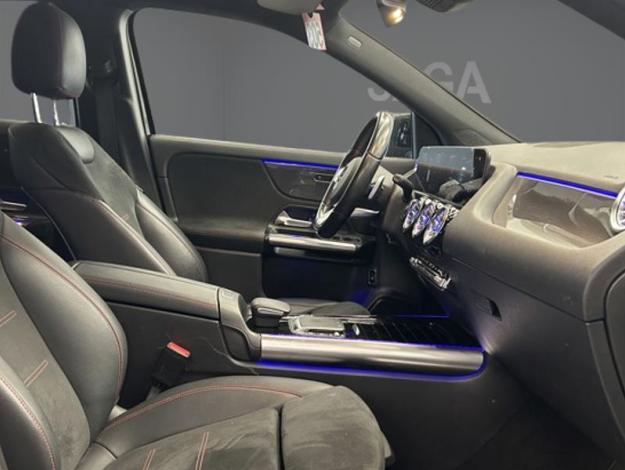 MERCEDES-BENZ GLA 200 Diesel AMG LIne  
